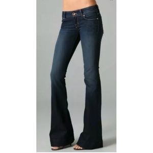 J BRAND US 8 Eclipse Jeans Size 8 Dark Blue Flares